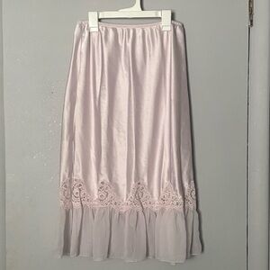 Vintage Blanche pink satin delicate lace-trimmed half skirt L